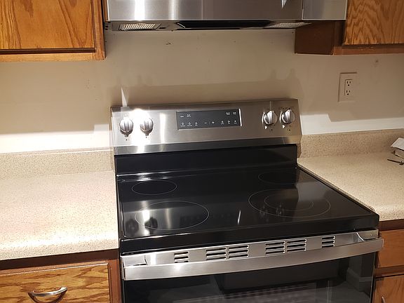 2nd image of 3556 Shenandoah Ave APT 300
