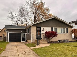 224 Poinciana Pkwy, Cheektowaga, NY 14225