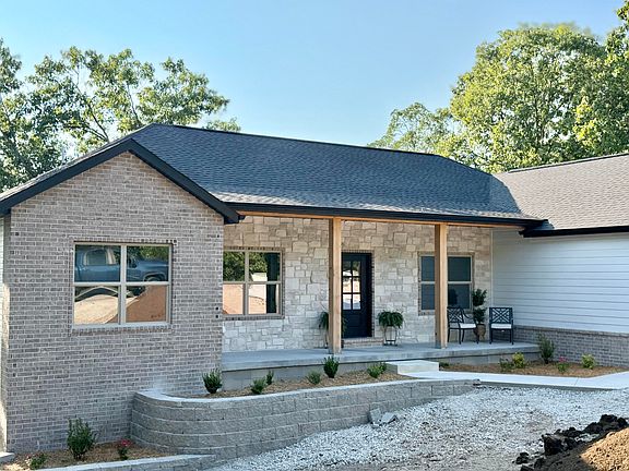 5th image of 329 N Ridge Place