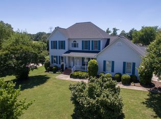 225 Sharon Dr, Greer, SC 29651