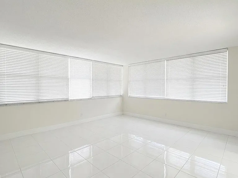 2150 Sans Souci Blvd — Photo 6