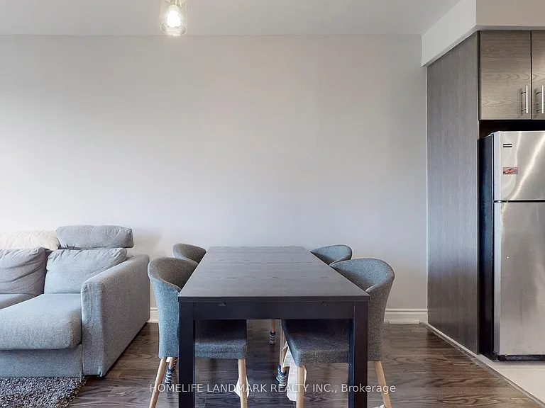 325 S Park Rd #810 — Photo 15