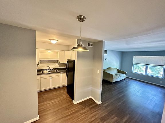 3rd image of 1201 S Rockford Ave #7