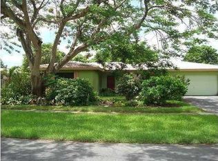 4732 NW 6th Ct, Plantation, FL 33317