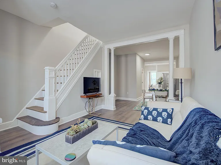 2621 E Oliver St — Photo 11