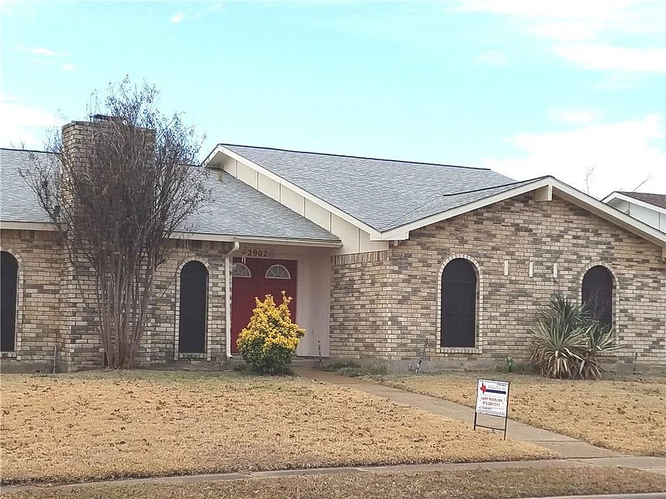 1st image of 2902 Silverdale Ln