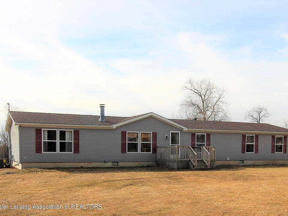 1st image of 4190 Apple Dr