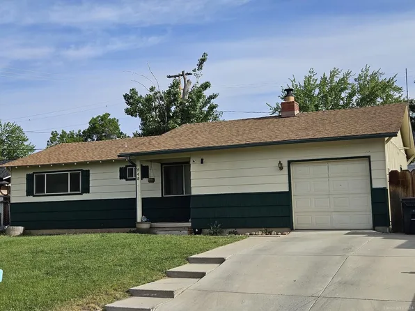 545 Woodside Way, Susanville, CA 96130