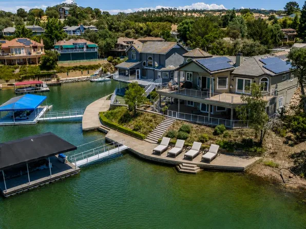 1137 Shoreline Ct, Copperopolis, CA 95228