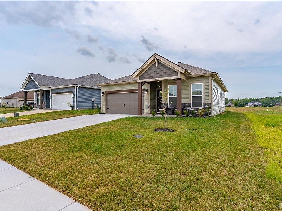 1st image of 4641 Chelmsford Dr
