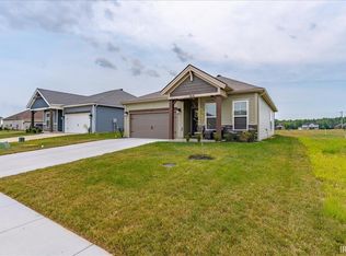 4641 Chelmsford Dr, Newburgh, IN 47630