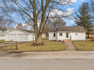 306 W Washington St, Morocco, IN