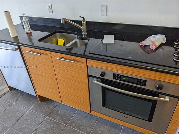 4th image of 50 Biscayne Blvd APT 4109