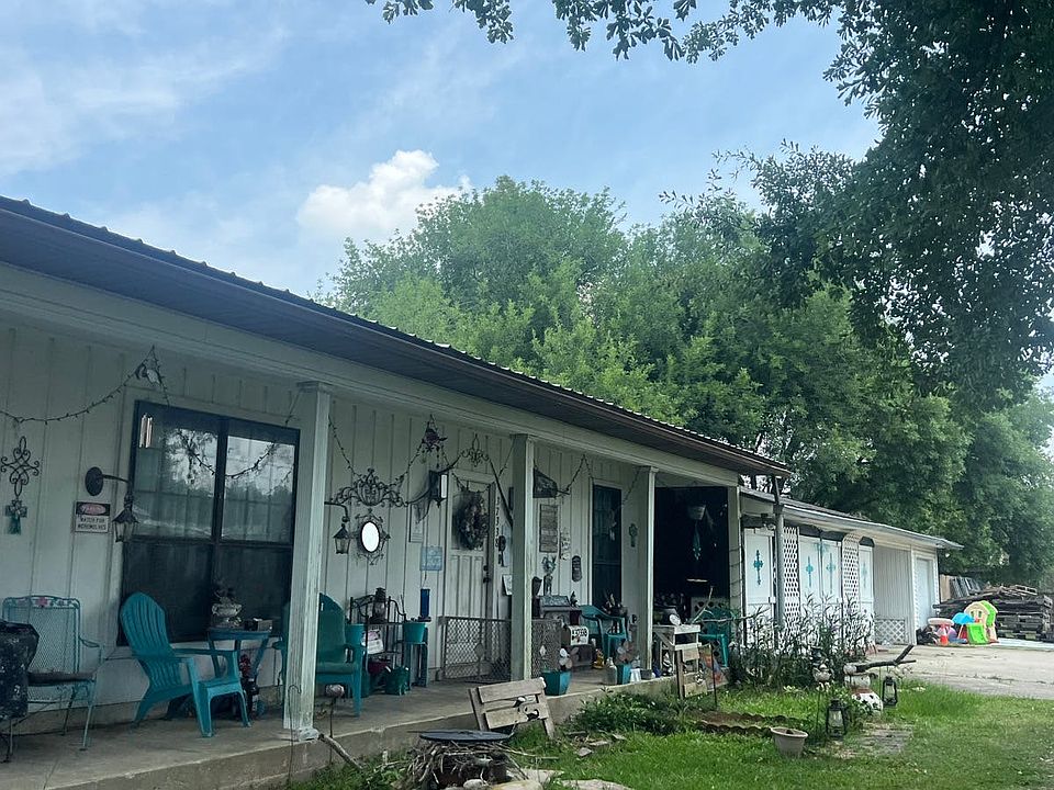 2nd image of 37338 Cornerview Rd