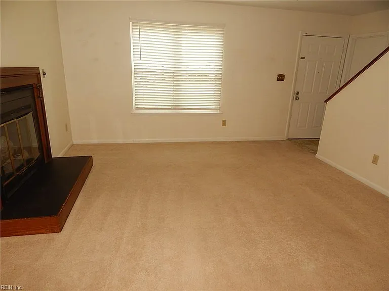 115 Don Juan Cir — Photo 3