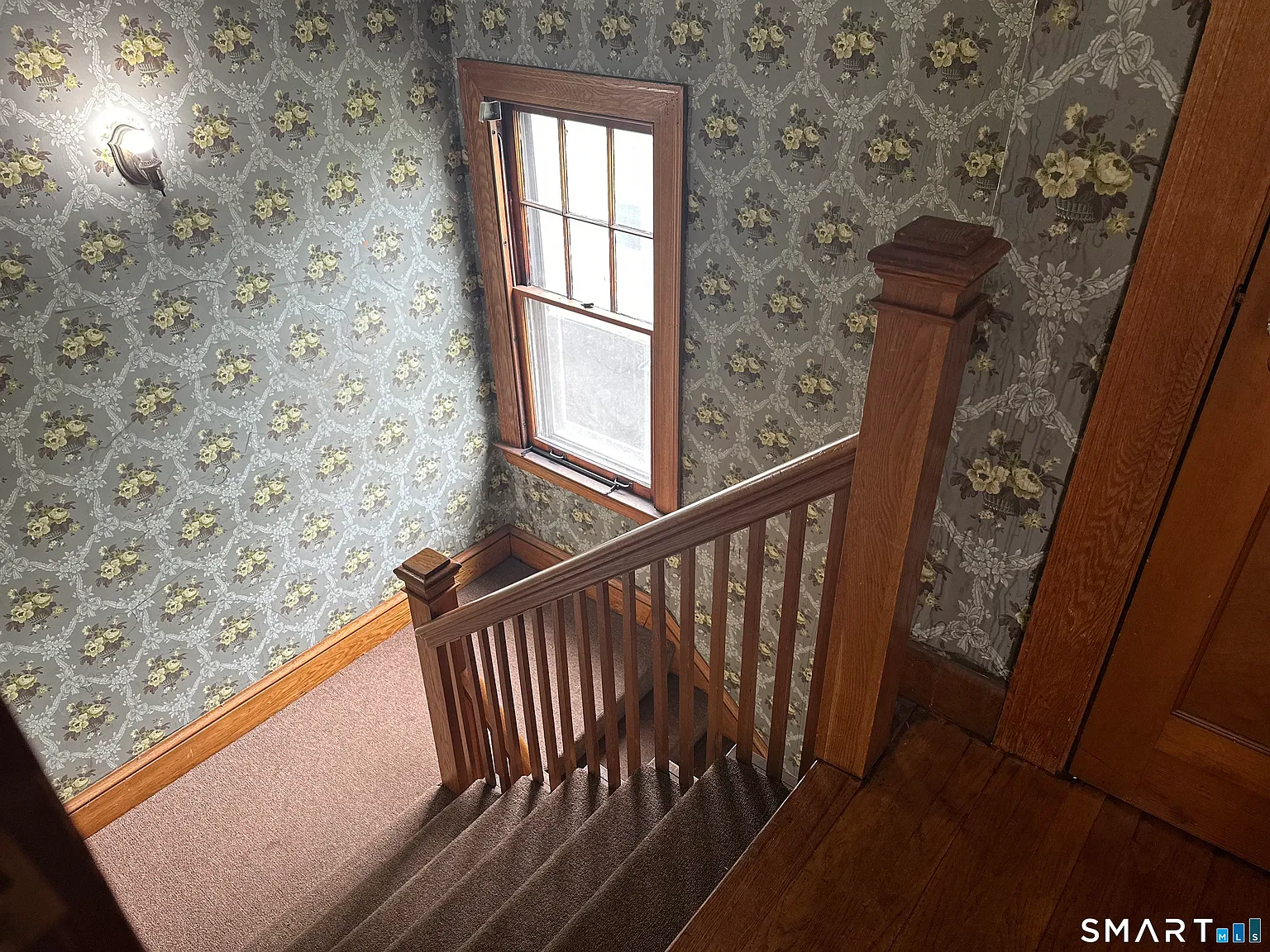 2 bed, 1.0 bath, 1360 sqft, $2,100 — Photo 2