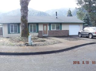 47632 NW 1st St, Oakridge, OR 97463