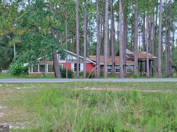 4421 Albert Rahn Rd, Glennville, GA 30427