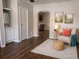 402 Atwood St, Pittsburgh, PA