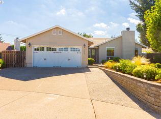 17989 SW 105th Ct, Tualatin, OR 97062