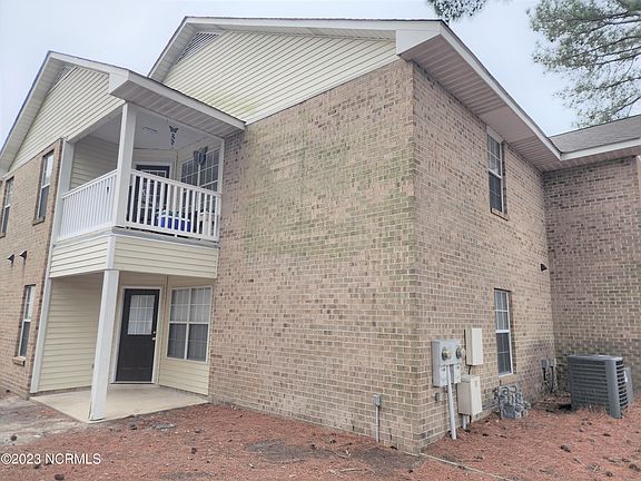 4th image of 3001 Mulberry Lane #F