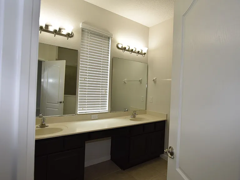 6949 Sunkist Way — Photo 46