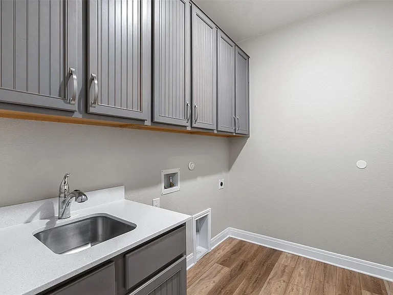 1709 Stinnett Dr — Photo 38
