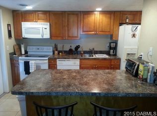 153 Sea Isle Cir, South Daytona, FL 32119