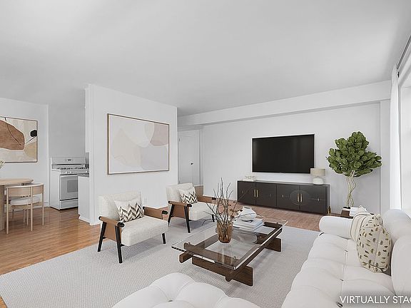 4th image of 80 La Salle St APT 16F