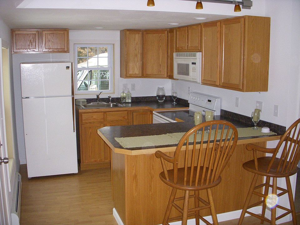 2nd image of 48 Highland Ave