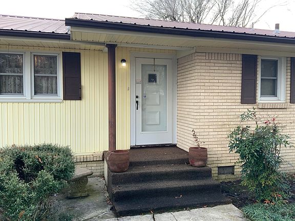 4th image of 425 W Ross St