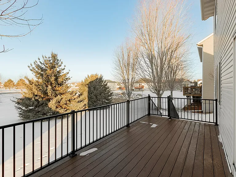 1760 Wyndam Dr — Photo 6
