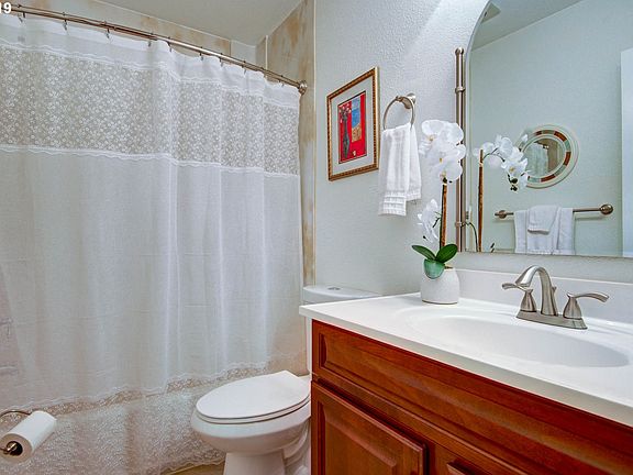 5th image of 3822 Botticelli St