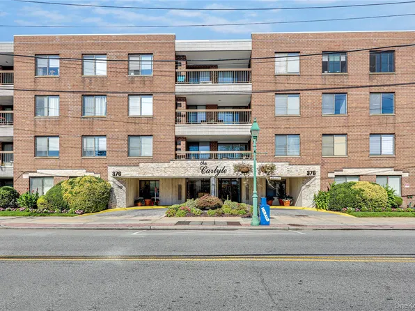 376 Central Avenue #2N, Lawrence, NY 11559