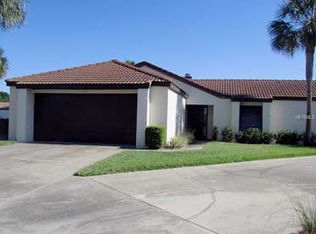 1933 Maple Cir #33, Tavares, FL 32778