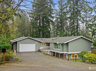 2310 SW 304th St, Federal Way, WA 98023