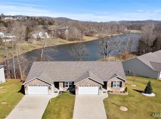 1310 Crystal Villa Ln, Festus, MO 63028