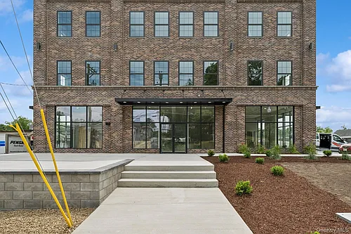153 Greenwich Ave #303 Photo 1