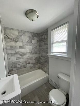 28 Highland Avenue, Keansburg, NJ 07734