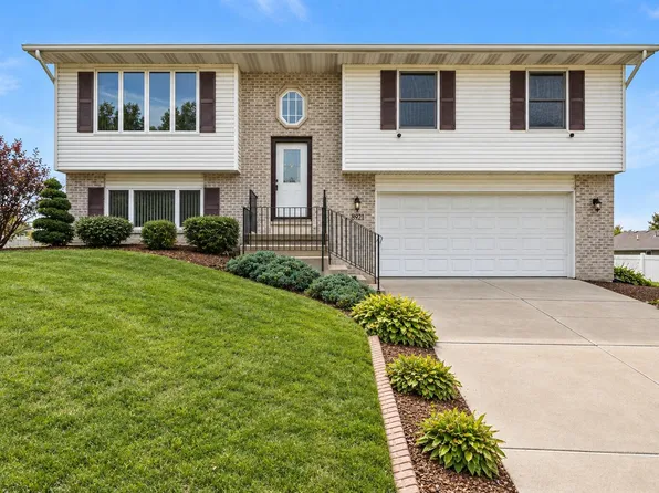 8921 W 125th Pl, Cedar Lake, IN 46303