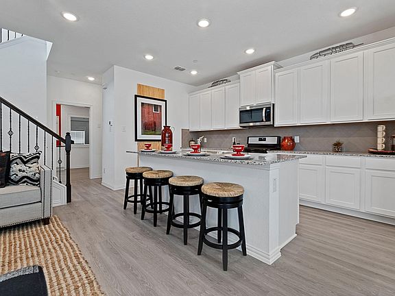 5th image of 2836 Percheron Dr