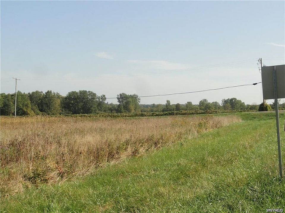 2nd image of 4835 Carter Dr