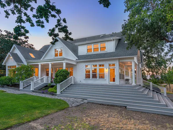 241 Royal Court, Santa Rosa, CA 95401