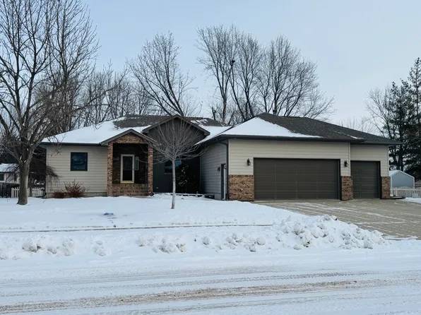 1980 Illinois Ave SW, Huron, SD 57350