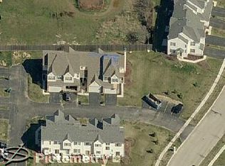 2413 Silver Hill Cir, Joliet, IL 60432