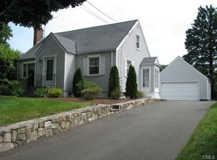12 Senga Rd, Norwalk, CT 06854