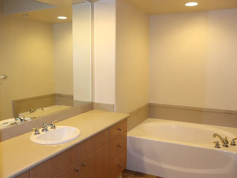 130 E San Fernando St #424 — Photo 12