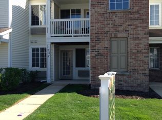 1437 McClure Rd, Aurora, IL 60505