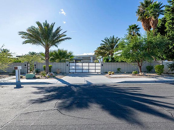 3rd image of 72145 Via Vail