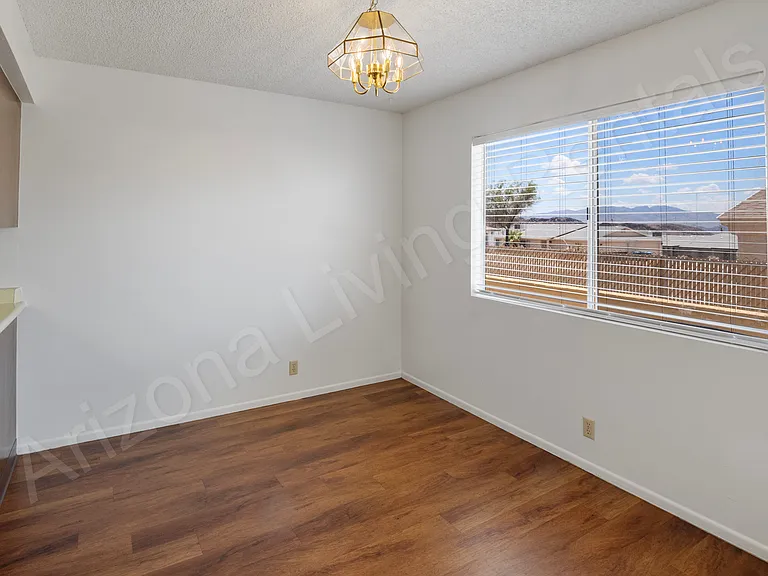3431 Truckee Dr — Photo 5